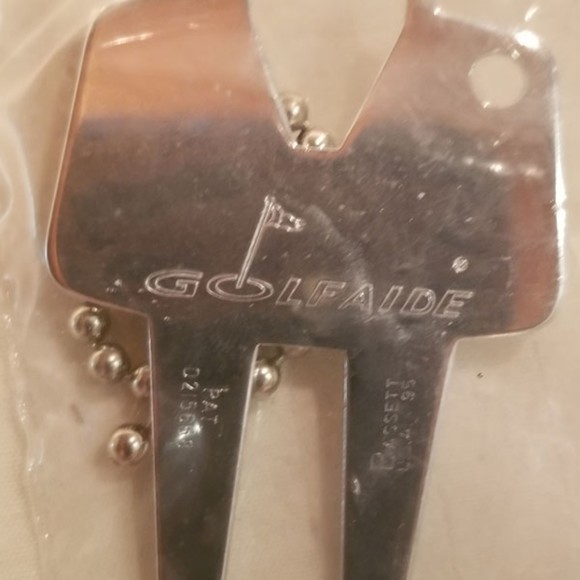 Vtg new old stock, Tag & T-Caddy w/tees, Bassett Golfaide, markers Ryder - Picture 5 of 7